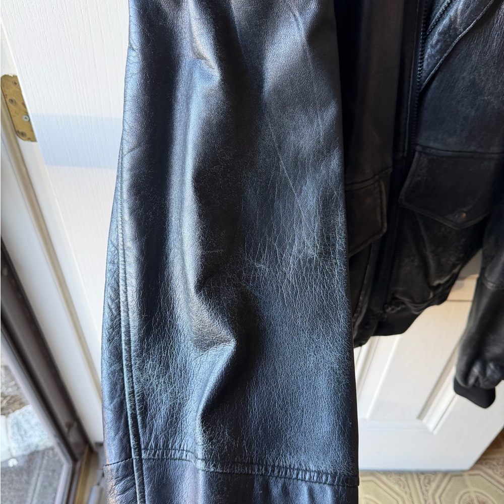 Vintage Black learrher bomber Jacket Superfortress - Picture 5 of 8